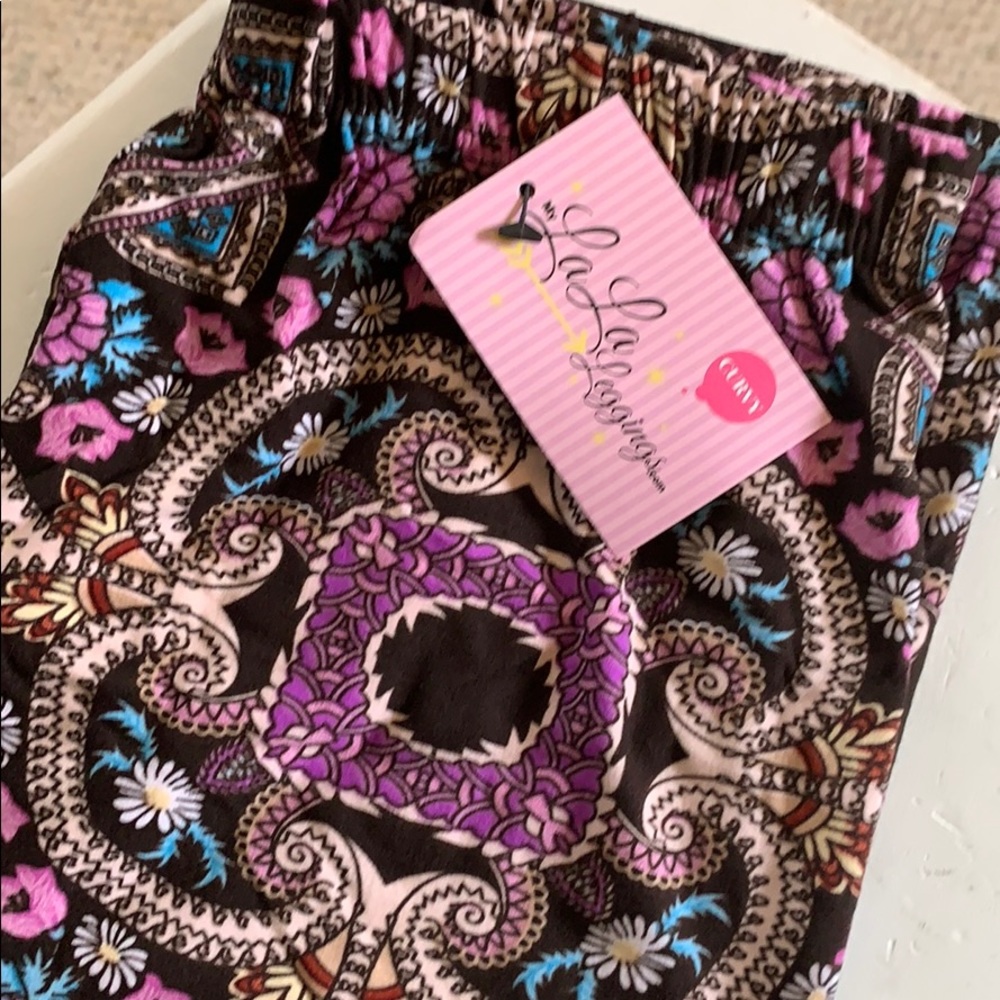 Leggings - black purple blue design